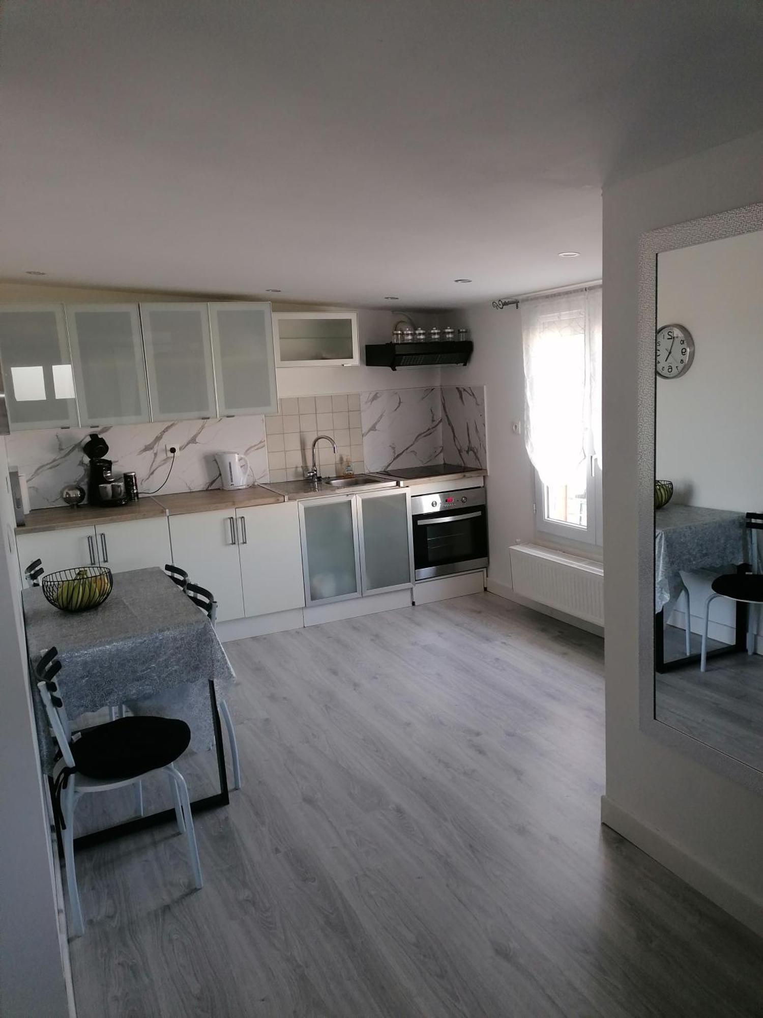 Appt Moderne 50m2 Avec Terrasse